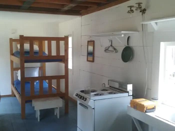 BLOODY DICK CABIN photo 3