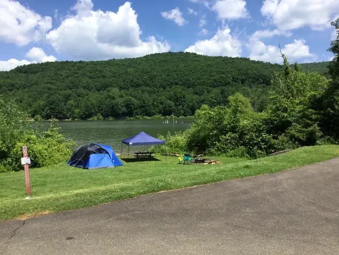 WILLOW BAY campground