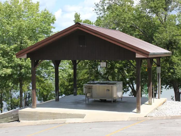 FLOATING MILL PARK photo 2