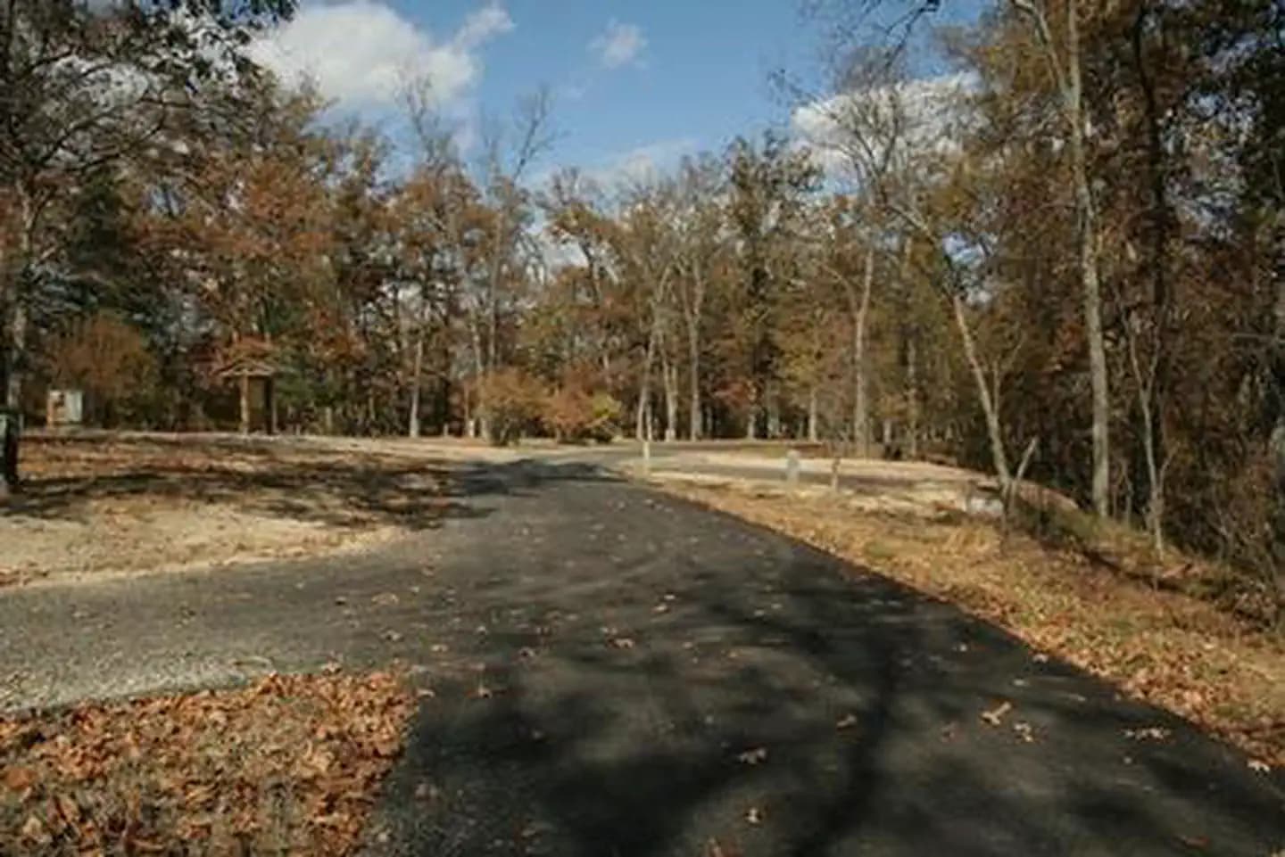 OAK HILL - LAKE VESUVIUS photo 2