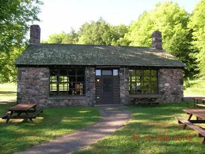 BLACK RIVER HARBOR PAVILION photo 3