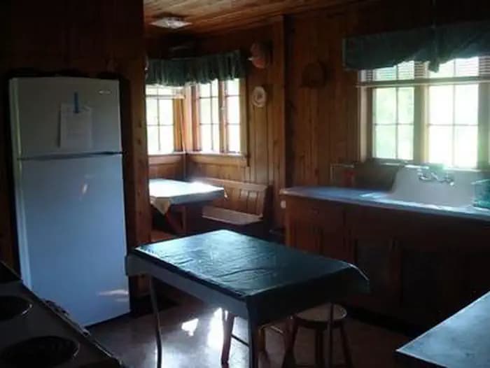 Moose Manor Cabin photo 2