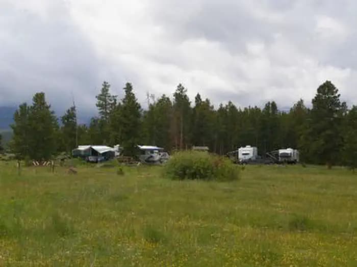 BROWNE LAKE GROUP SITES campground