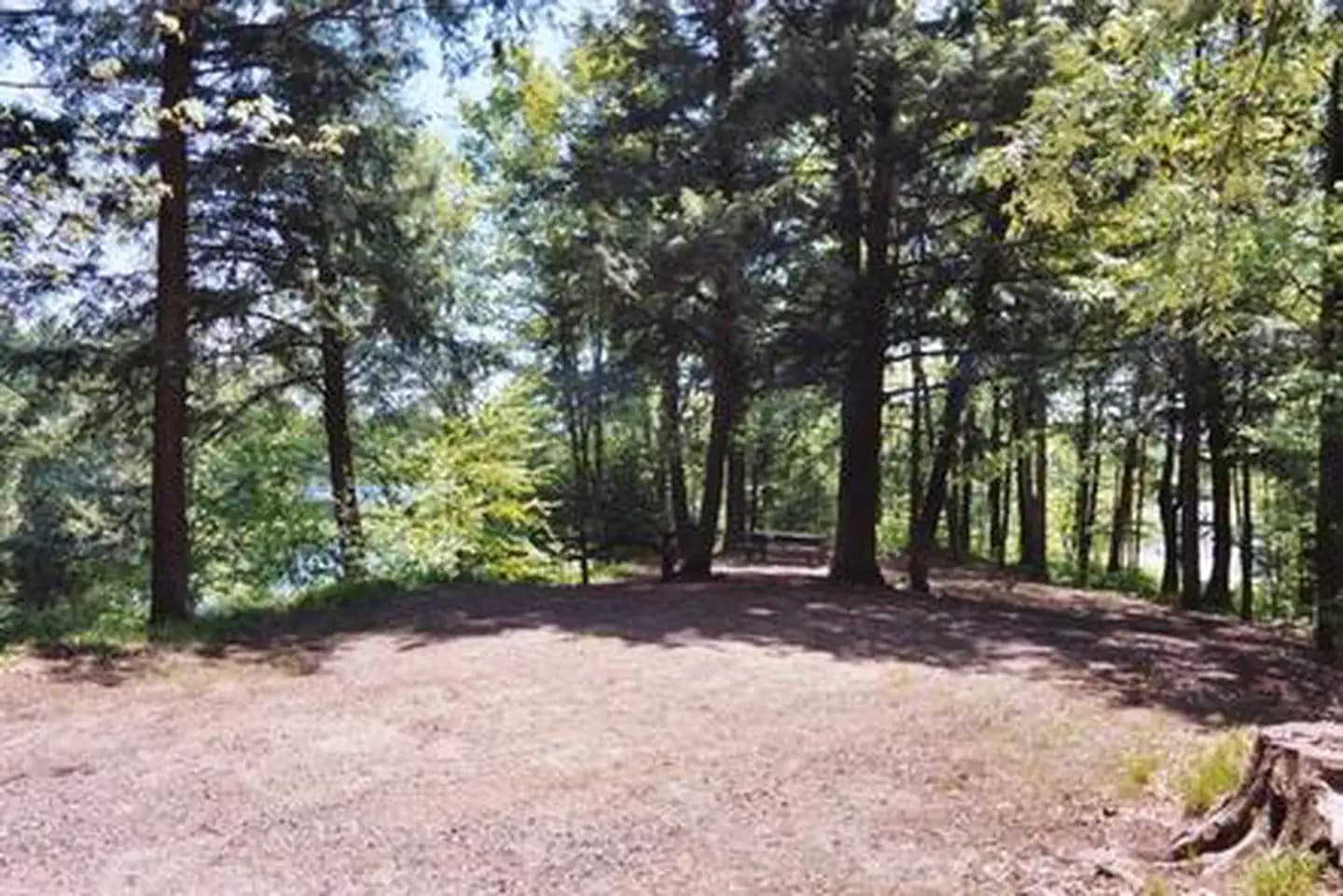 SPEARHEAD POINT campground