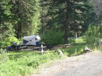 SAWMILL FLAT CAMPGROUND photo 3