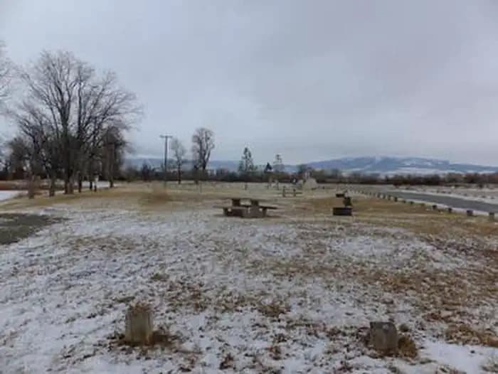 INDIAN ROAD GROUP USE SHELTER campground