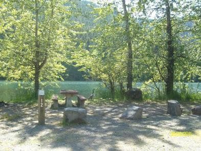 SANTIAM FLATS CAMPGROUND photo 3