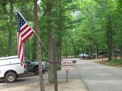 NICHOLS LAKE SOUTH CAMPGROUND photo 3