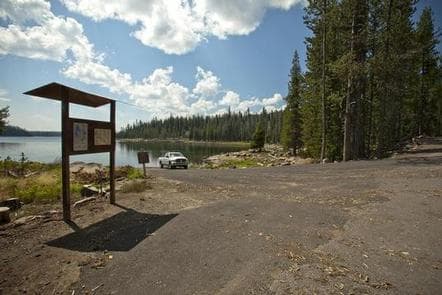 ELK LAKE CAMPGROUND photo 3