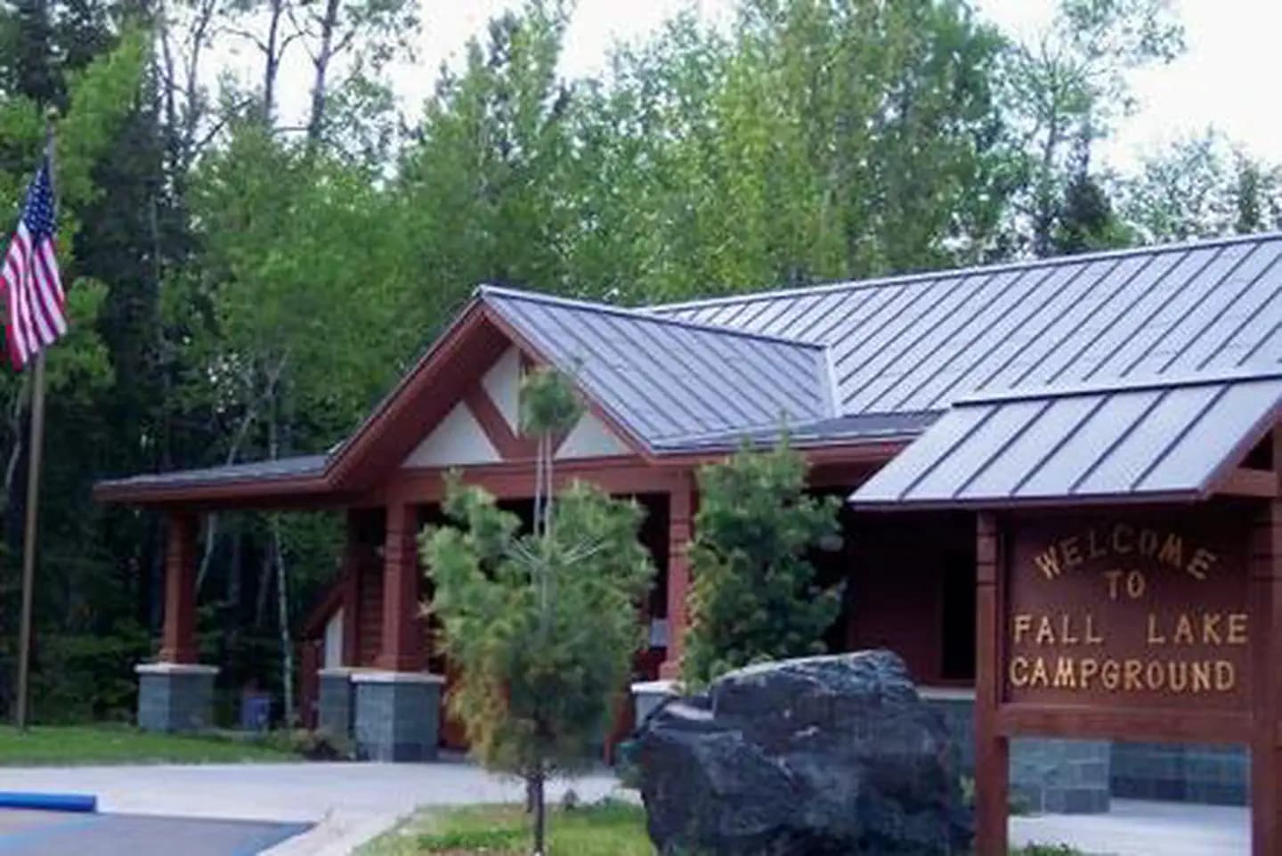 FALL LAKE campground