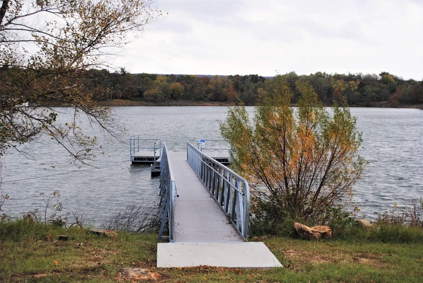 HIGHWAY 9 LANDING campground