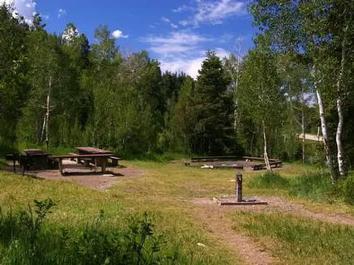 LAKE HILL campground