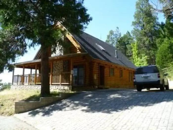 Grouse Valley Cabins photo 3