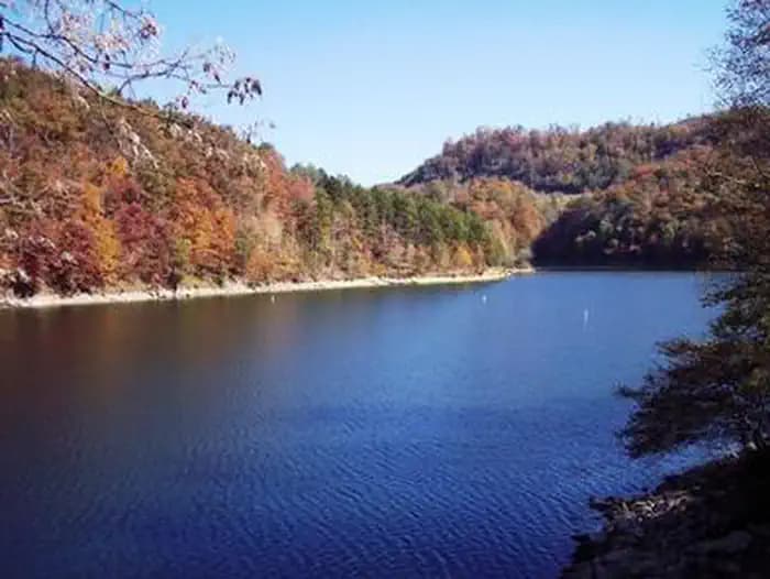 CARR CREEK LAKE SHELTERS photo 3
