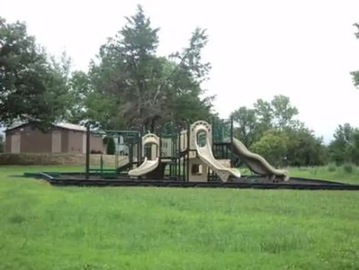 WOLF CREEK (KS) photo 2