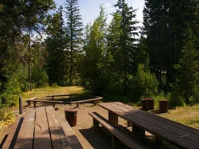 PARIS SPRINGS CAMPGROUND photo 3