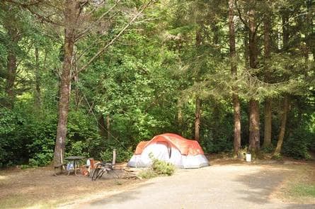 SUTTON CAMPGROUND photo 3