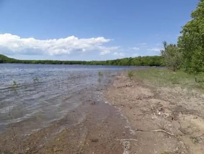 MONOCLE LAKE photo 2